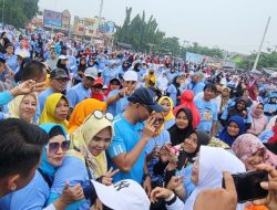 Meriah! Ribuan Warga Metro Hadiri Senam Sehat Bersama Rahmat Mirzani Djausal